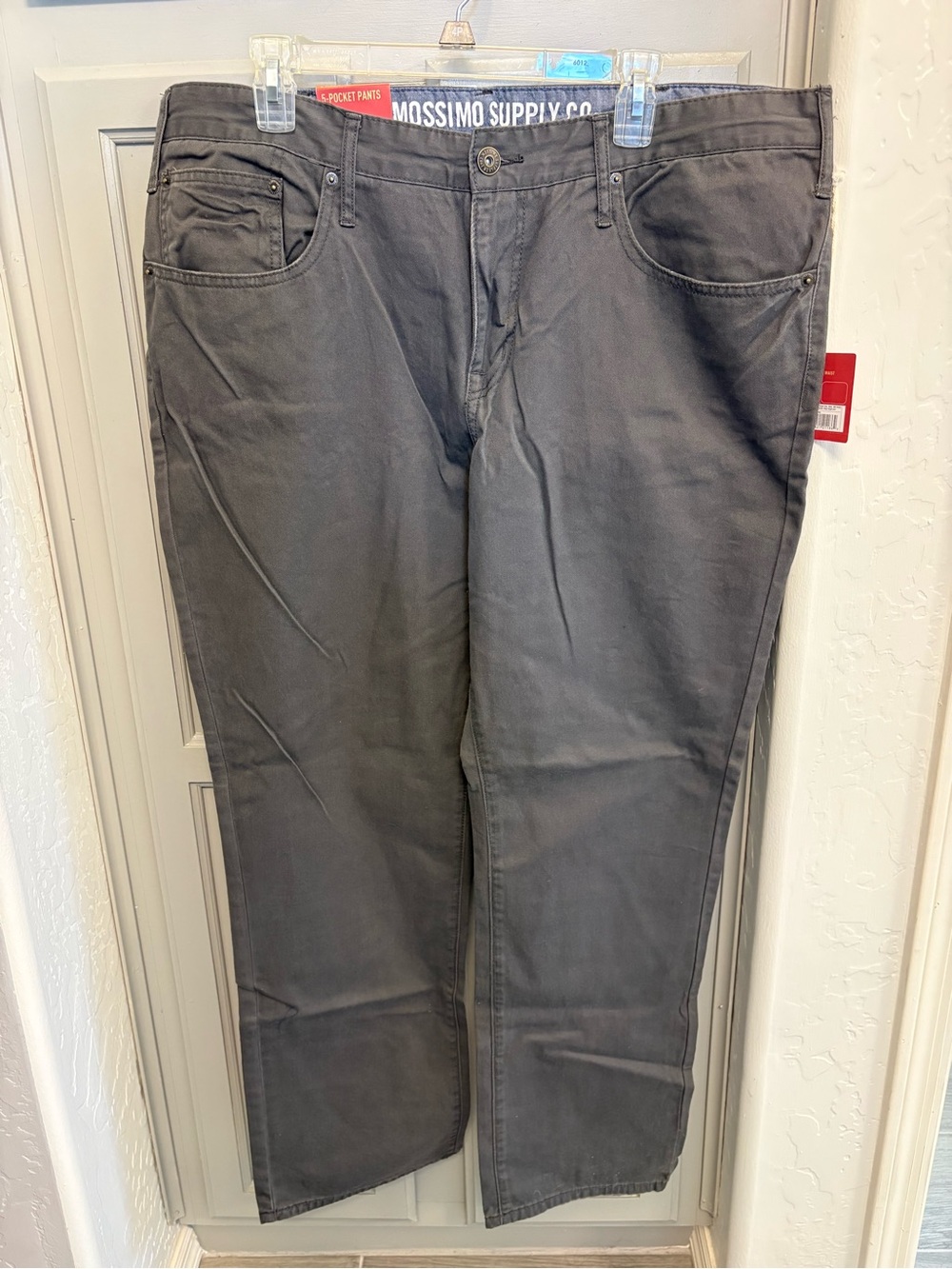 Mossimo Supply Co. Gray Casual Straight-Leg Pants